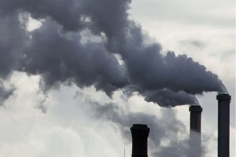 Какие предприятия в РК обязали снизить вредные выбросы – список