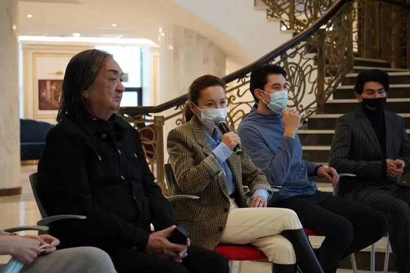 Túrkistan teatrynda jańa premera: Eýropadan 400 jyldyq mýzykalyq aspap arnaıy jetkizildi