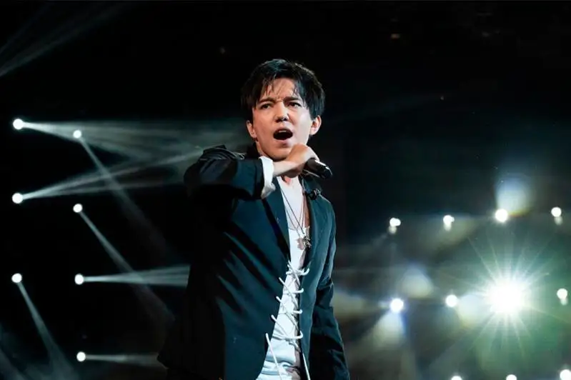 King Choice: Димаш Кудайберген лидирует с 9,2 млн голосов