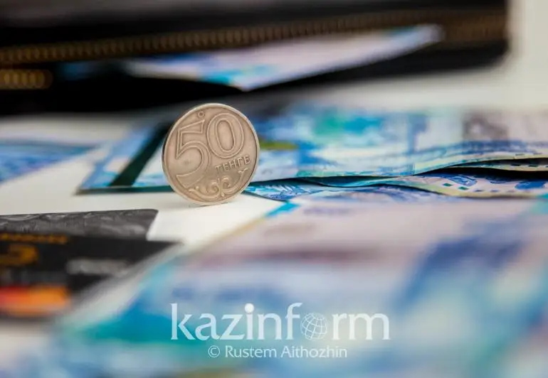 Soltústikqazaqstandyqtardyń eńbekaqy qory 1 jylda 18 paıyzǵa artty