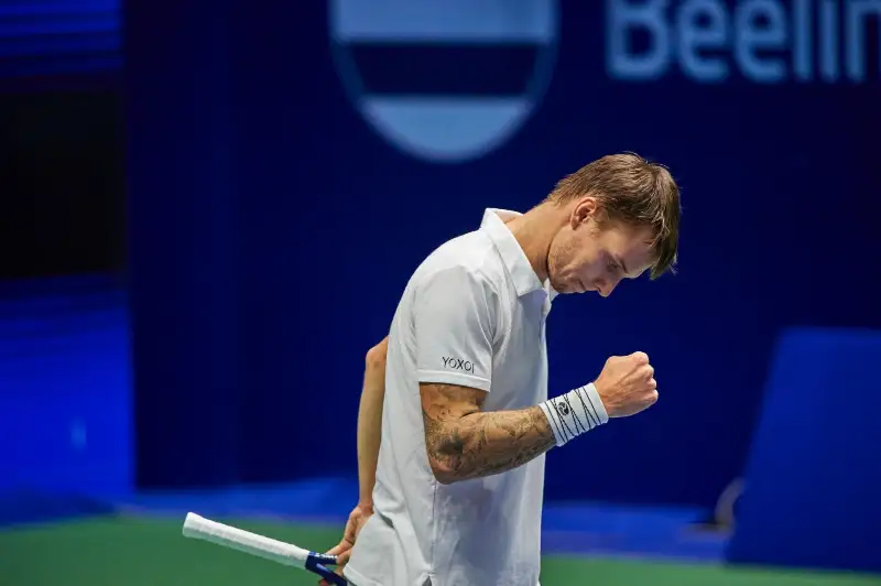 Александр Бублик завершил выступление на турнире в Нур-Султане