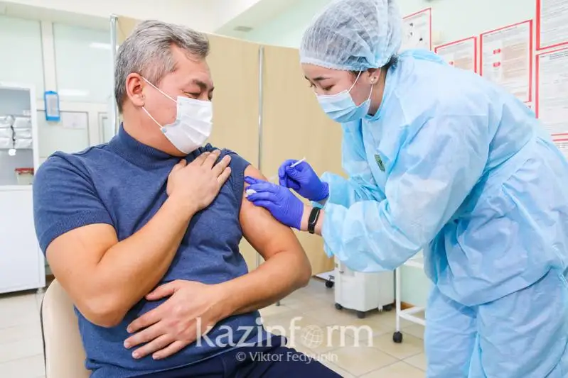 Представители культуры прошли ревакцинацию в Нур-Султане