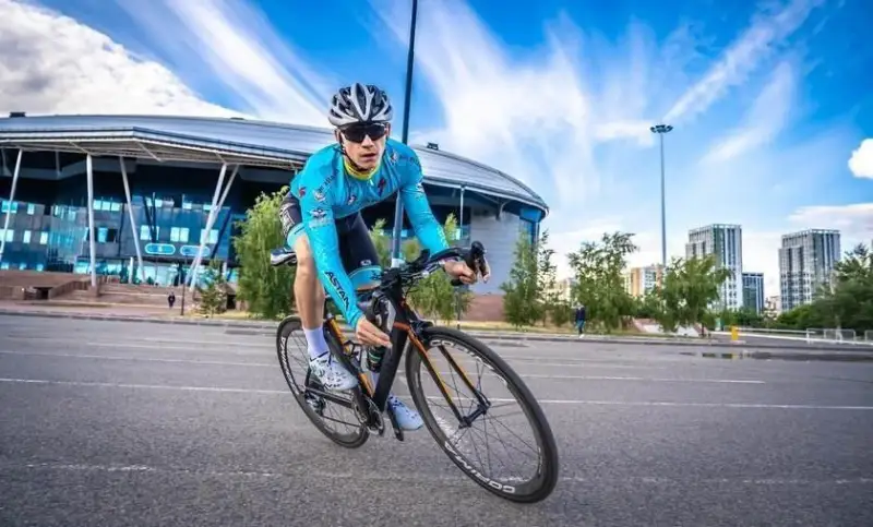 Пять соревнований по триатлону отменили в Актобе