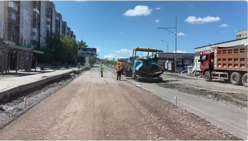 Ремонт главной улицы Майкудука завершат в этом году