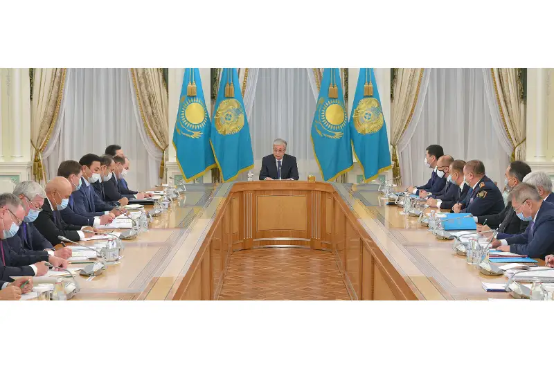 Мемлекет басшысы биыл дәстүрлі форматта өтетін жаңа оқу жылына дайындық жасауды тапсырды