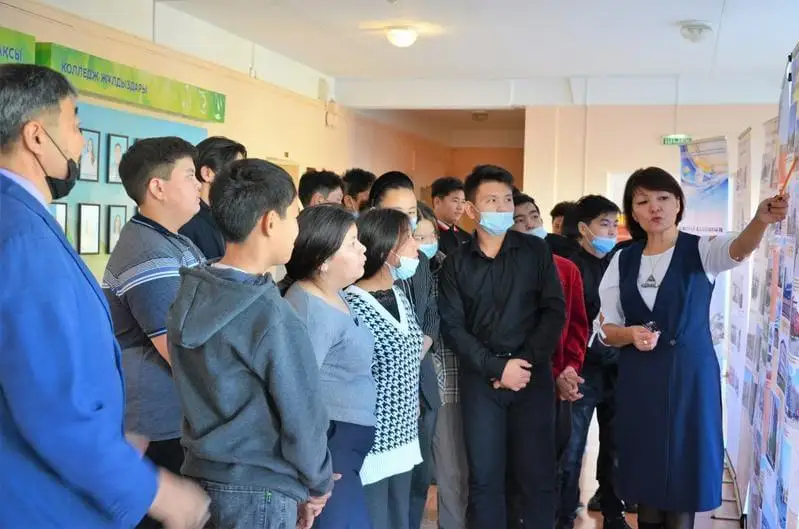 Kórmedegi Kókshetaýdyń qus ushatyn bıikten túsirilgen sýretteri kórermen qyzyǵýshylyǵyn týdyrdy