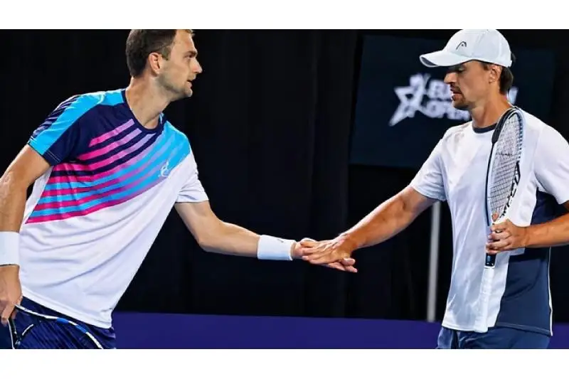 Теннисисты Недовесов и Молчанов вышли в парный полуфинал «Челленджера» во Франции