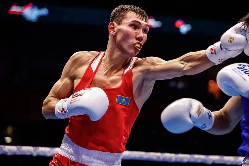 Бокстан әлем чемпионаты: Бесінші қазақстандық ширек финалға шықты