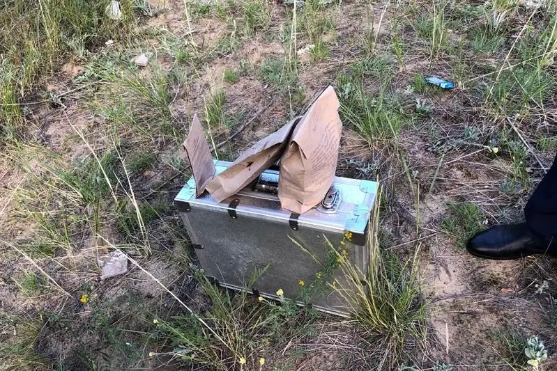 Сотрудники УИС нашли тайник с оружием