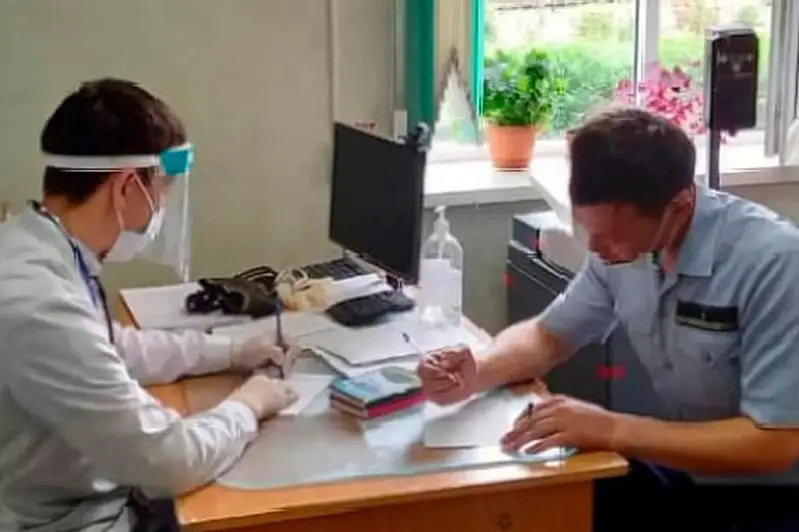 В Таразе начались прививки вакциной Нayat-Vax