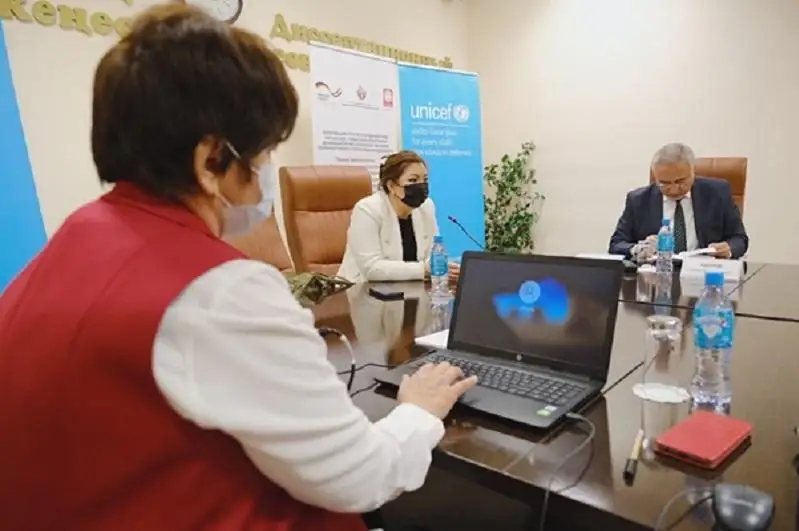 Унифицировать профобразование соцработников Центральной Азии предложили эксперты