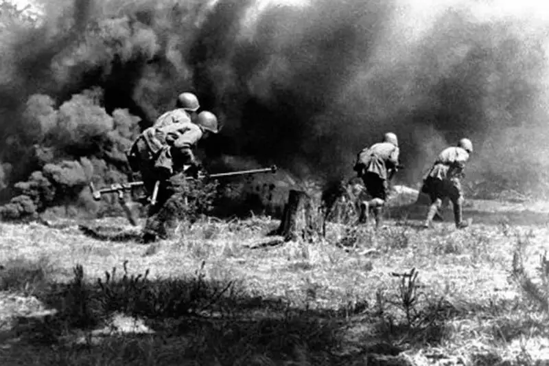 Герои прошлых лет: подвиги казахстанцев отважно воевавших на фронте