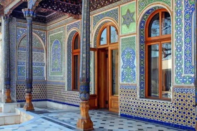 Музеи Узбекистана начнут продавать копии уникальных экспонатов