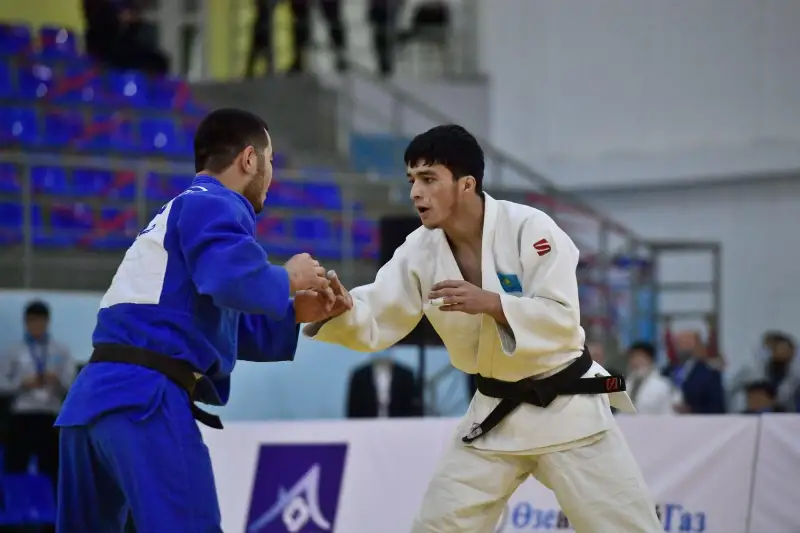 Казахстанец завоевал «бронзу» на чемпионате мира по дзюдо