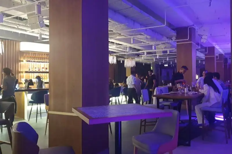Около 60 человек находилось в столичном ресторане, несмотря на запрет