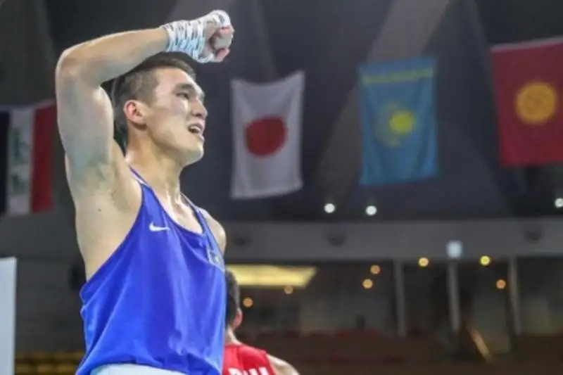 Бои Асланбека Шымбергенова и Бека Нурмаганбета на ЧМ по боксу покажут в прямом эфире