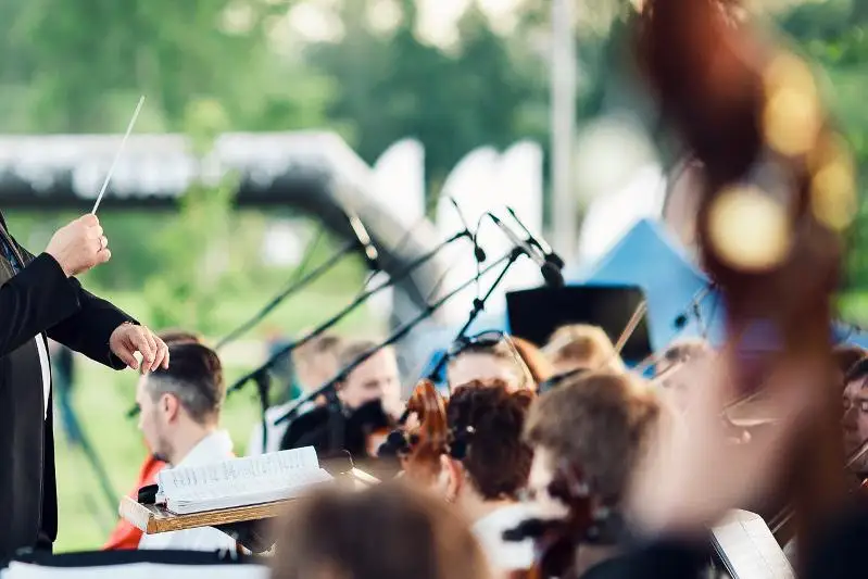 На музыкальные вечера под открытым небом приглашают жителей Петропавловска