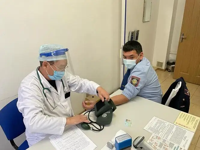 Эстафету донорства актюбинские полицейские передали алматинским коллегам