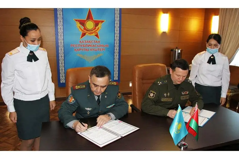 Новый импульс получает сотрудничество Казахстана и Беларуси в военном образовании
