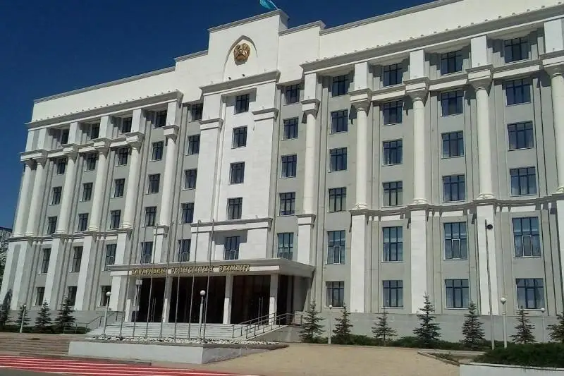 Женис Касымбек возьмёт в разработку идеи членов Президентского кадрового резерва