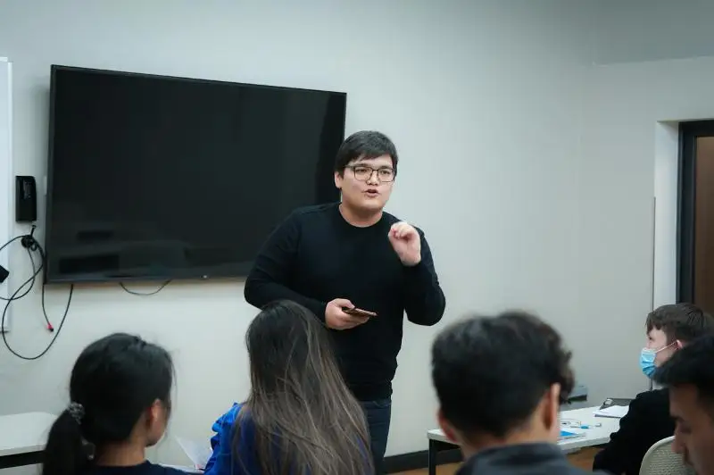 Открытие Национального дебатного турнира состоялось в Нур-Султане