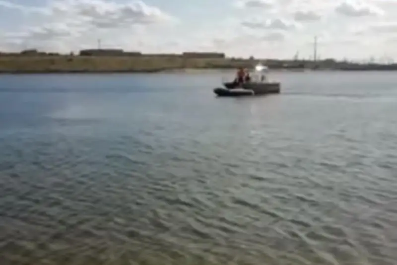 Мужчина выпал из лодки на Шульбинском водохранилище
