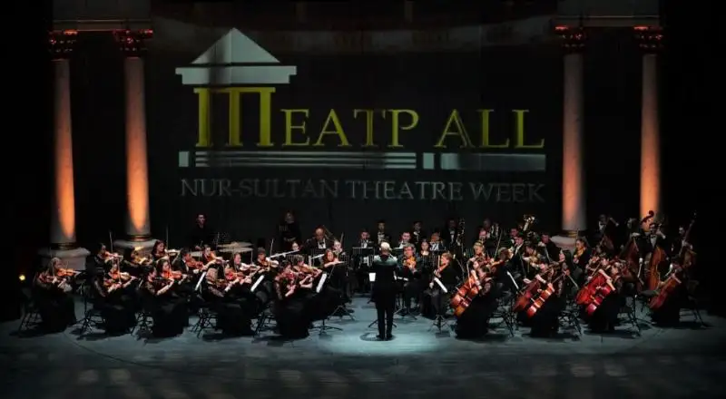 Elordalyq teatrlar el Táýelsizdiginiń 30 jyldyǵyna oraı myńnan astam qoıylym men is-shara ótkizdi