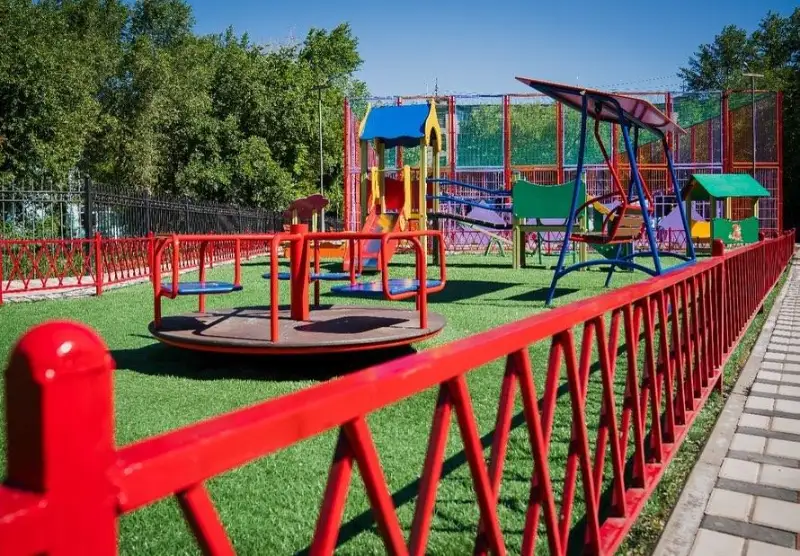 Работы по благоустройству дворов ведутся в Нур-Султане