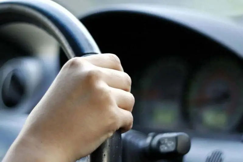 Девушка похитила авто карагандинца