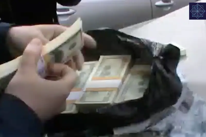 Житель Алматы осужден на 6 лет за попытку сбыта около 1 млн фальшивых долларов