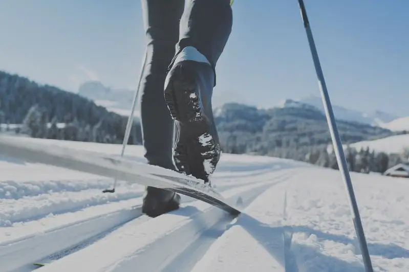 Казахстанские лыжники участвуют в индивидуальной гонке на молодежном чемпионате мира