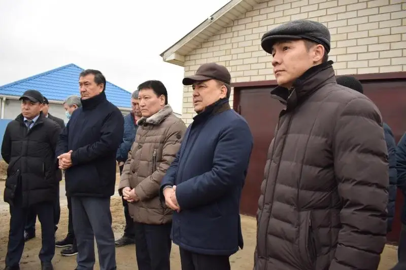 В Атырау депутаты Мажилиса ознакомились с проблемами садоводческих обществ