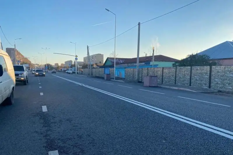 Не снижать темпы строительства автодорог поручил Женис Касымбек