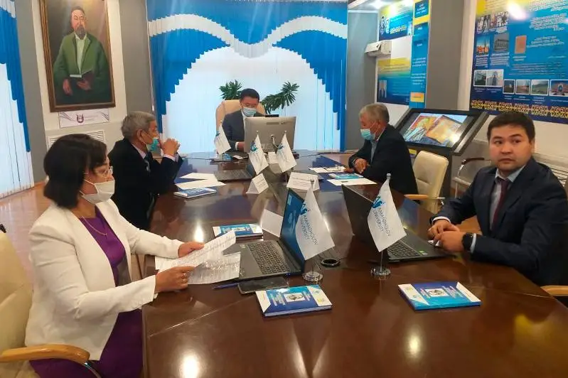 Óskemende «Abaıdyń quqyqtyq kózqarastary jáne «Qaramola erejesi» atty semınar ótti