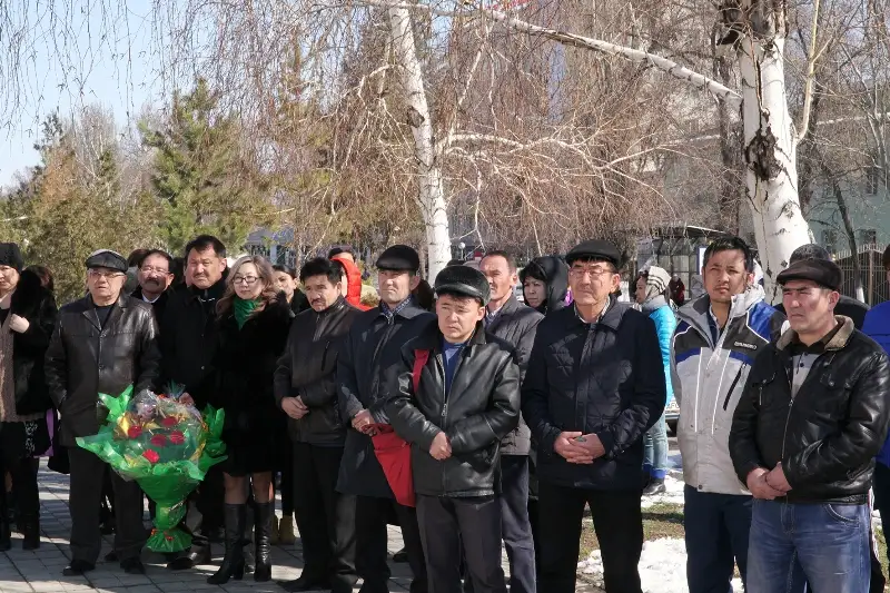 Нұрғиса Тілендиев