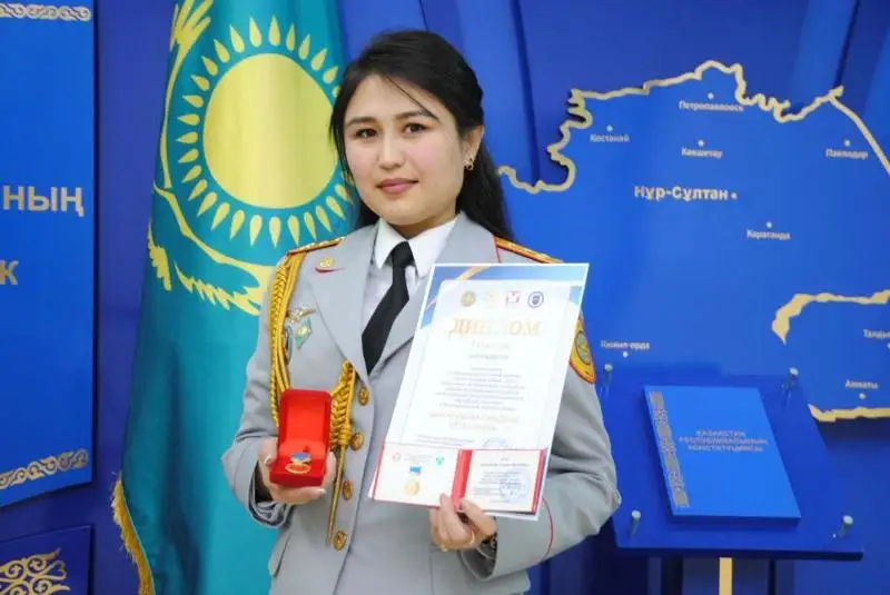 Медалью «Лучший молодой ученый – 2021» награждена девушка-полицейский