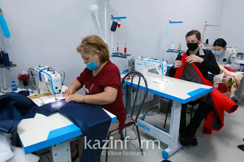 Астаналық кәсіпкер тігін цехын ашып, мүгедек жандарды жұмыспен қамтып отыр