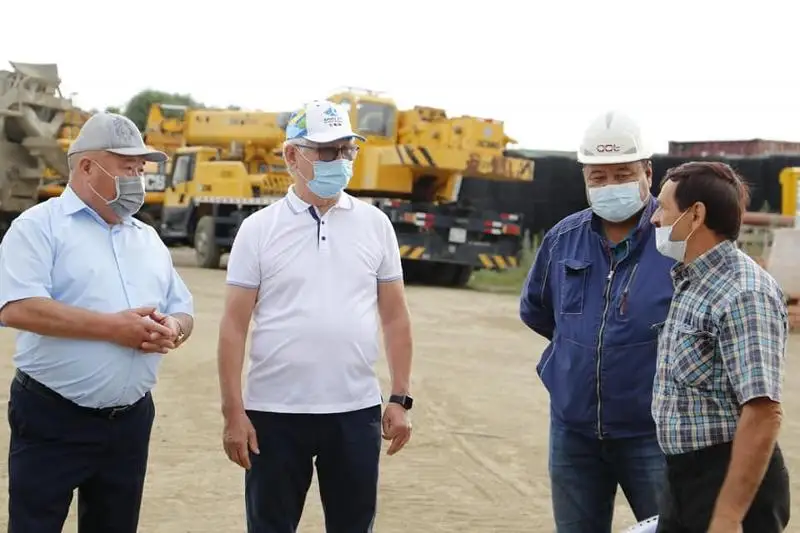 Сенатор встретился с жителями СКО, переселившимися из южных регионов