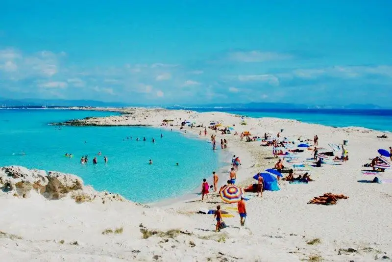 Испания и Италия активно готовятся к летнему сезону