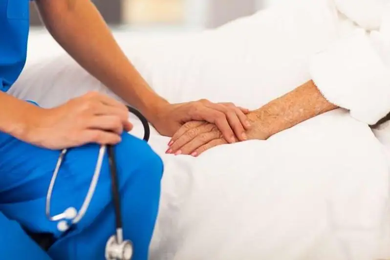 Almatylyq dárigerler denesiniń 40 paıyzyn kúıik shalǵan er adamdy aman alyp qaldy