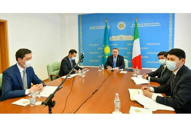 Главы МИД Казахстана и Италии провели переговоры