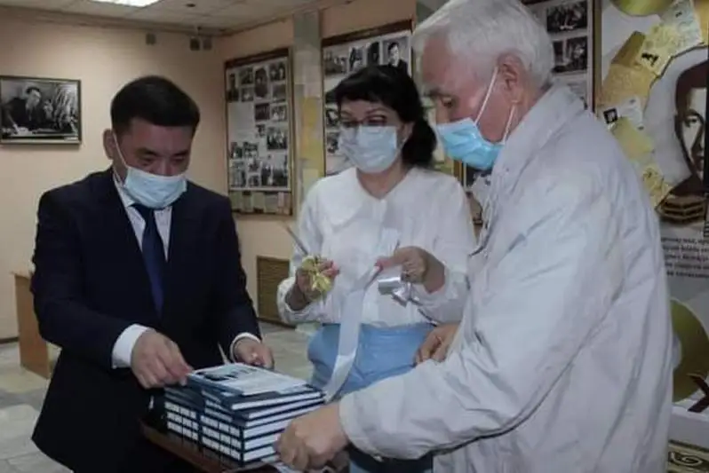 Жезказганский музей отметил 100-летие краеведа Сутемгена Букурова