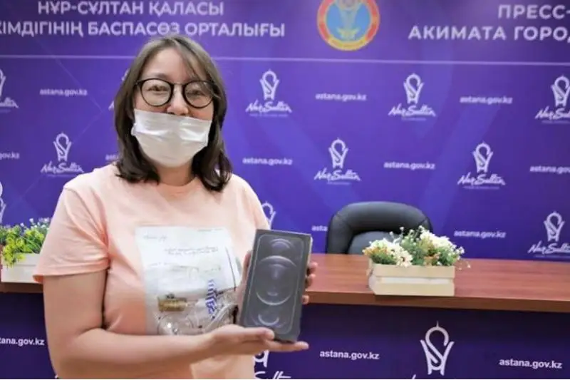 Розыгрыш двух iPhone12 среди вакцинированных столицы пройдет 24 июля