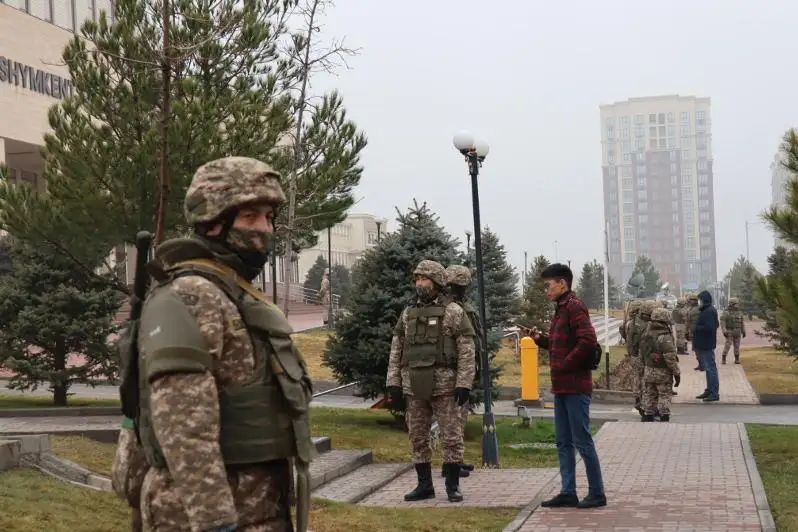 Военнослужащие Регионального командования «Юг» несут службу на блокпостах