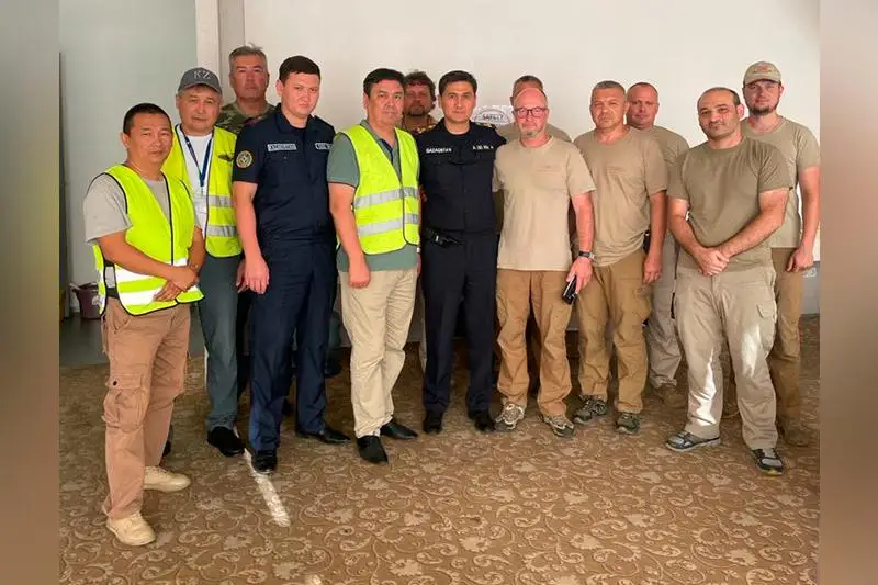 Казахстанские спасатели завершили свою миссию по тушению лесных пожаров в Турции