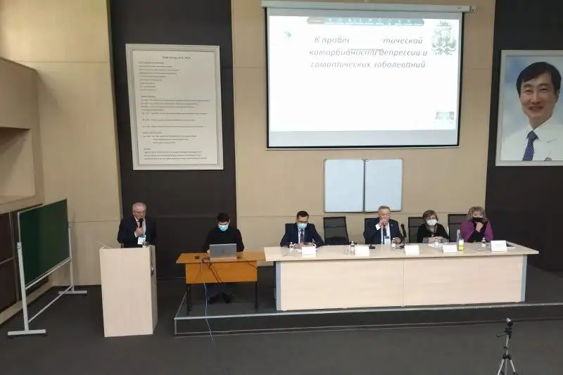 Почему нельзя игнорировать проблему депрессии, рассказал специалист