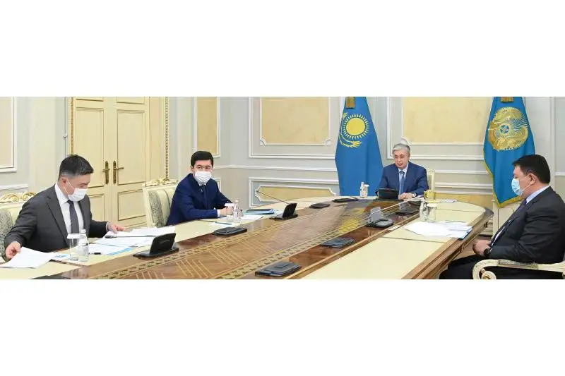 Қасым-Жомарт Тоқаев газ саласын дамыту жөнінде кеңес өткізді