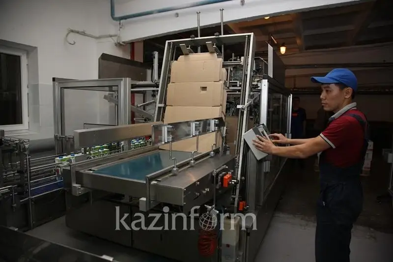 Mashına jasaý salasynda 120 myń qazaqstandyq jumys isteıdi