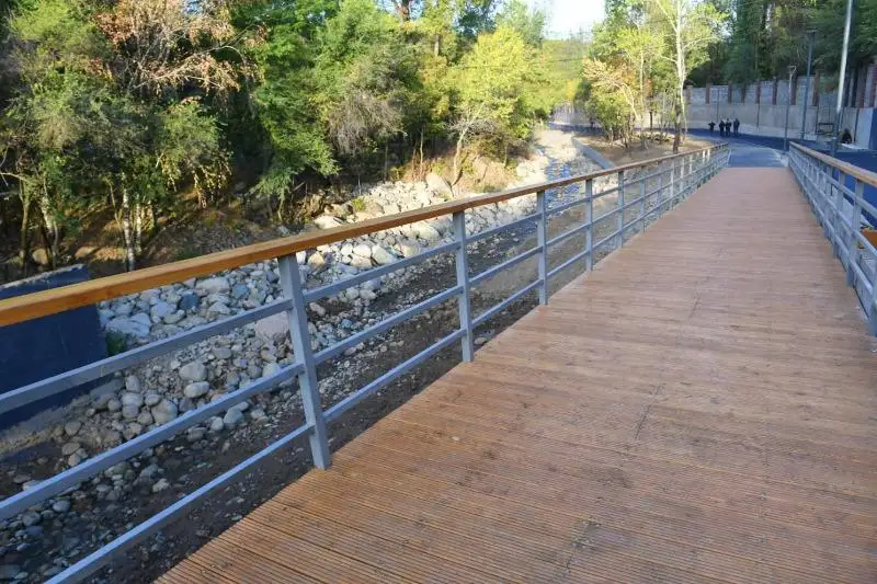 Завершается обустройство первого участка нового терренкура на реке Есентай в Алматы