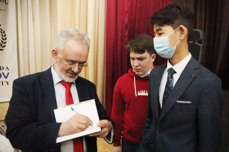 Книгу российского историка об Алихане Букейханове презентовали в Караганде